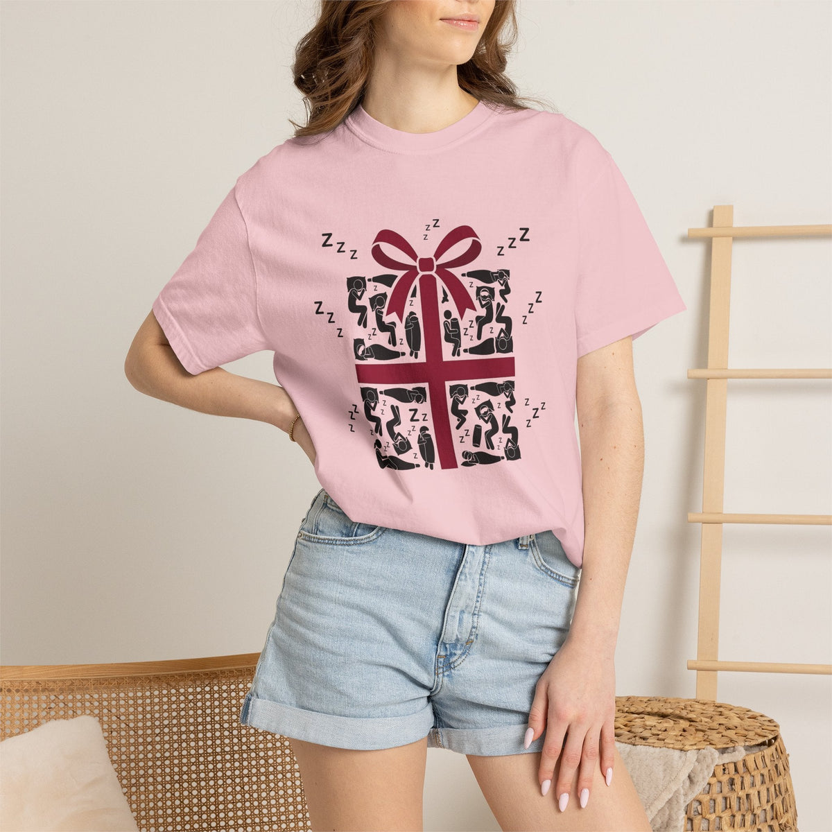 Gift Box Graphic Shirt Moms Humor for Women Minimalist Tee product image 12
