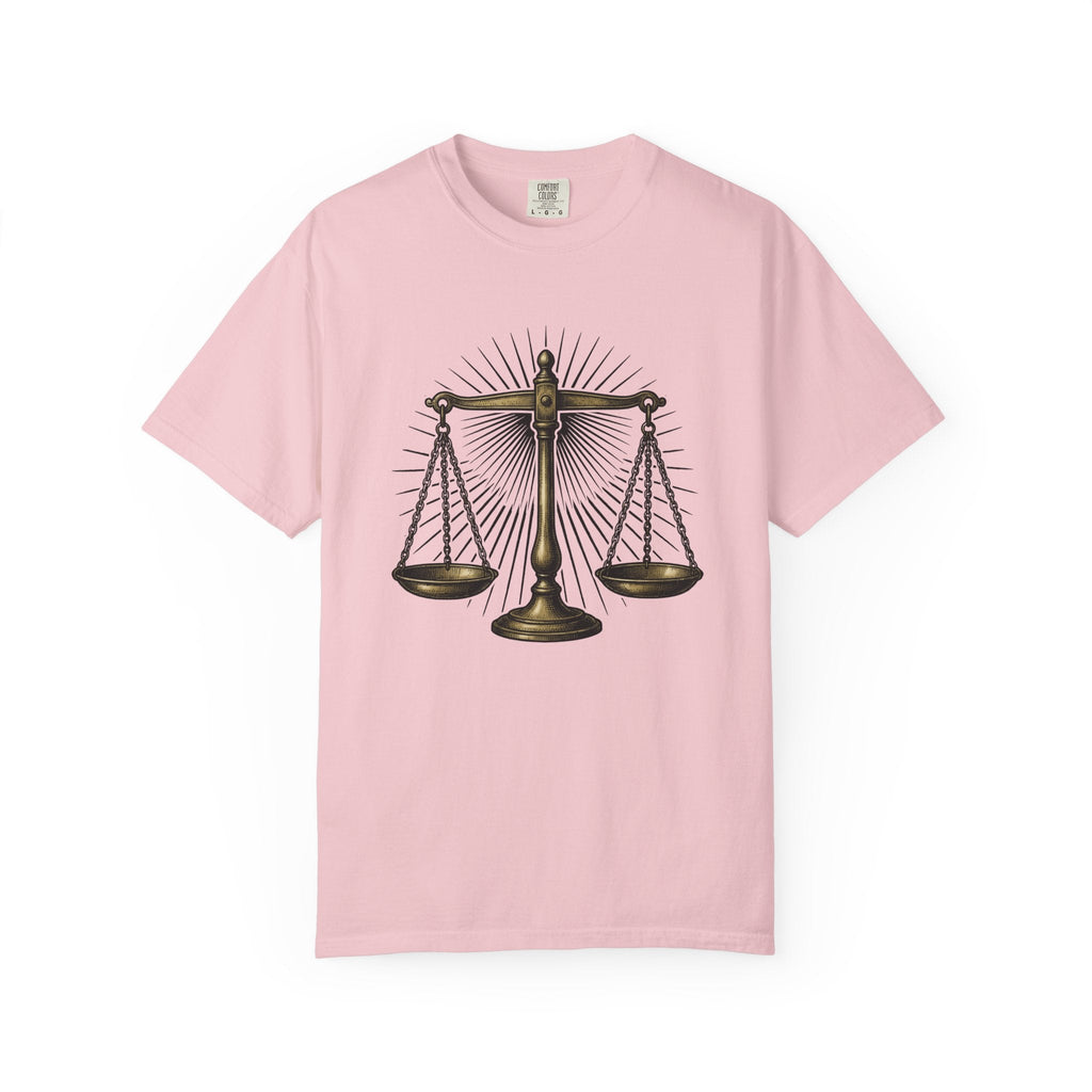 Justice Scales Shirt Lawyer Unisex Gift Vintage Tee Scale product image 3