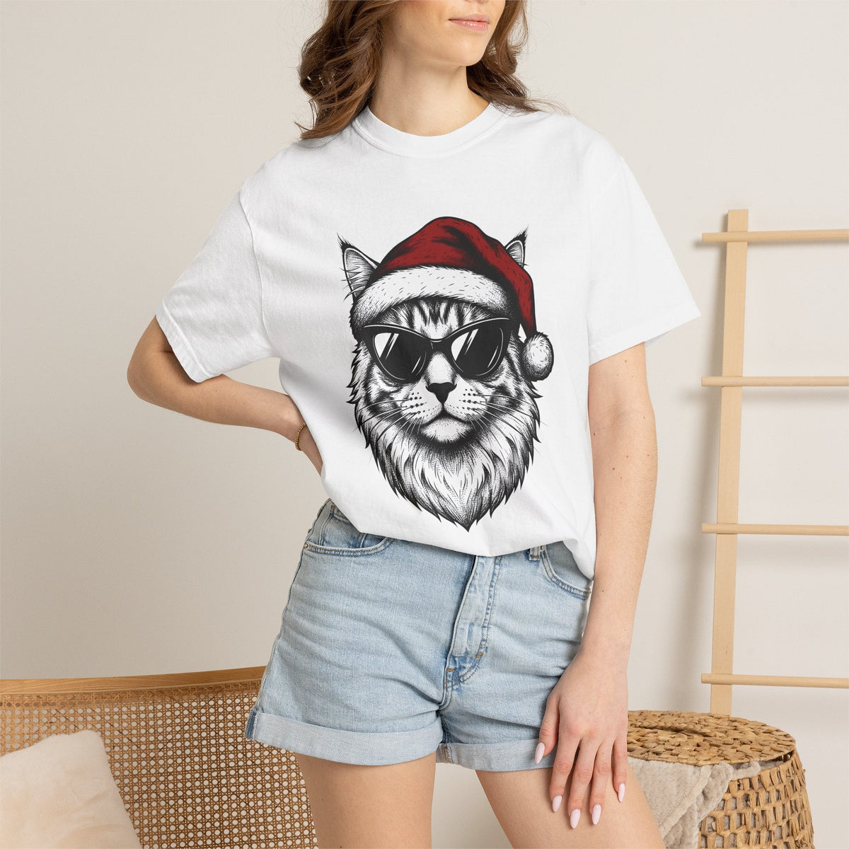 Kitten Santa Hat Shirt Christmas Animal Unisex Gift Line Art Tee Kitten Santa