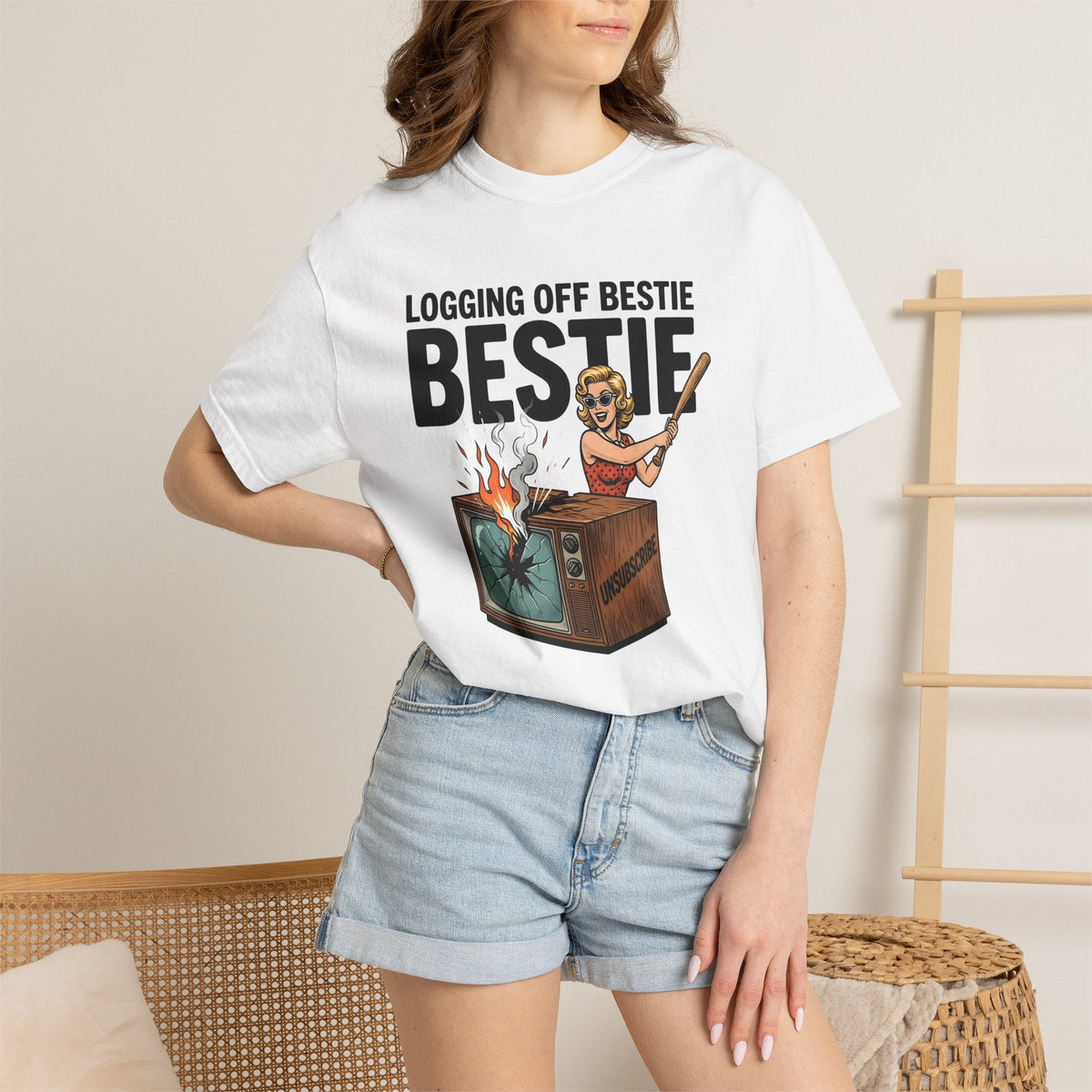 Retro Woman Tv Shirt Friendship Humor Gift Women Pop Art product image 6