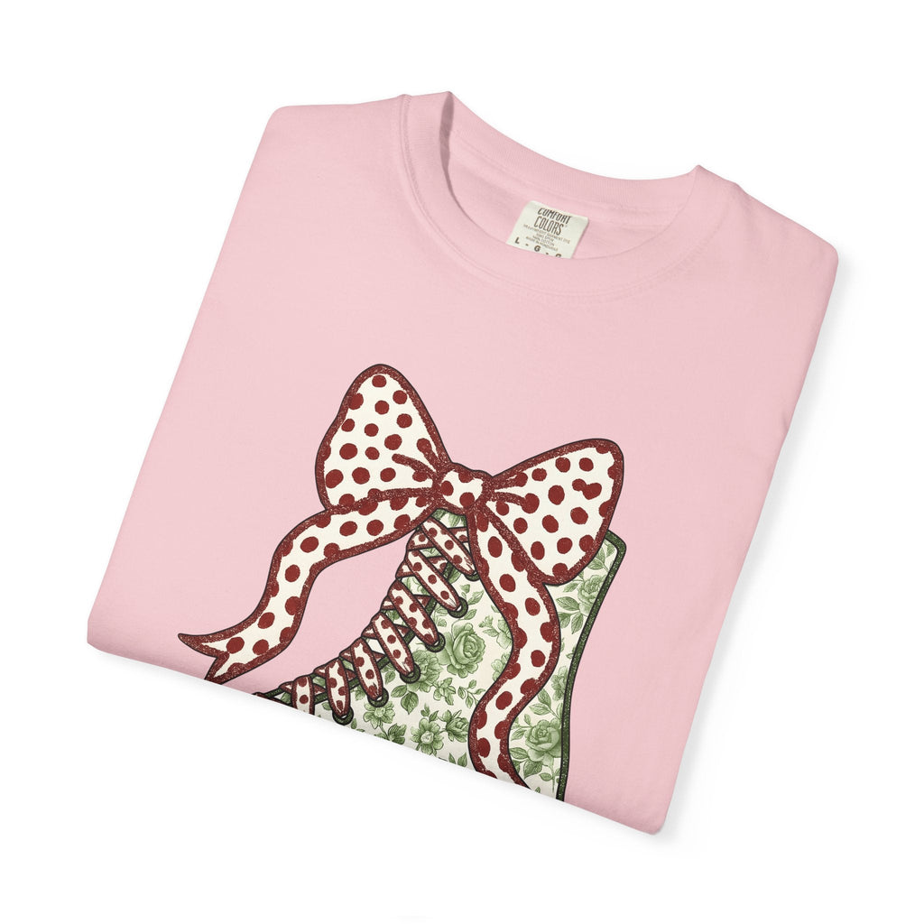 Ice Skating Shoe Shirt Christmas Frost Unisex Gift Nostalgic Tee Skate T-Shirt