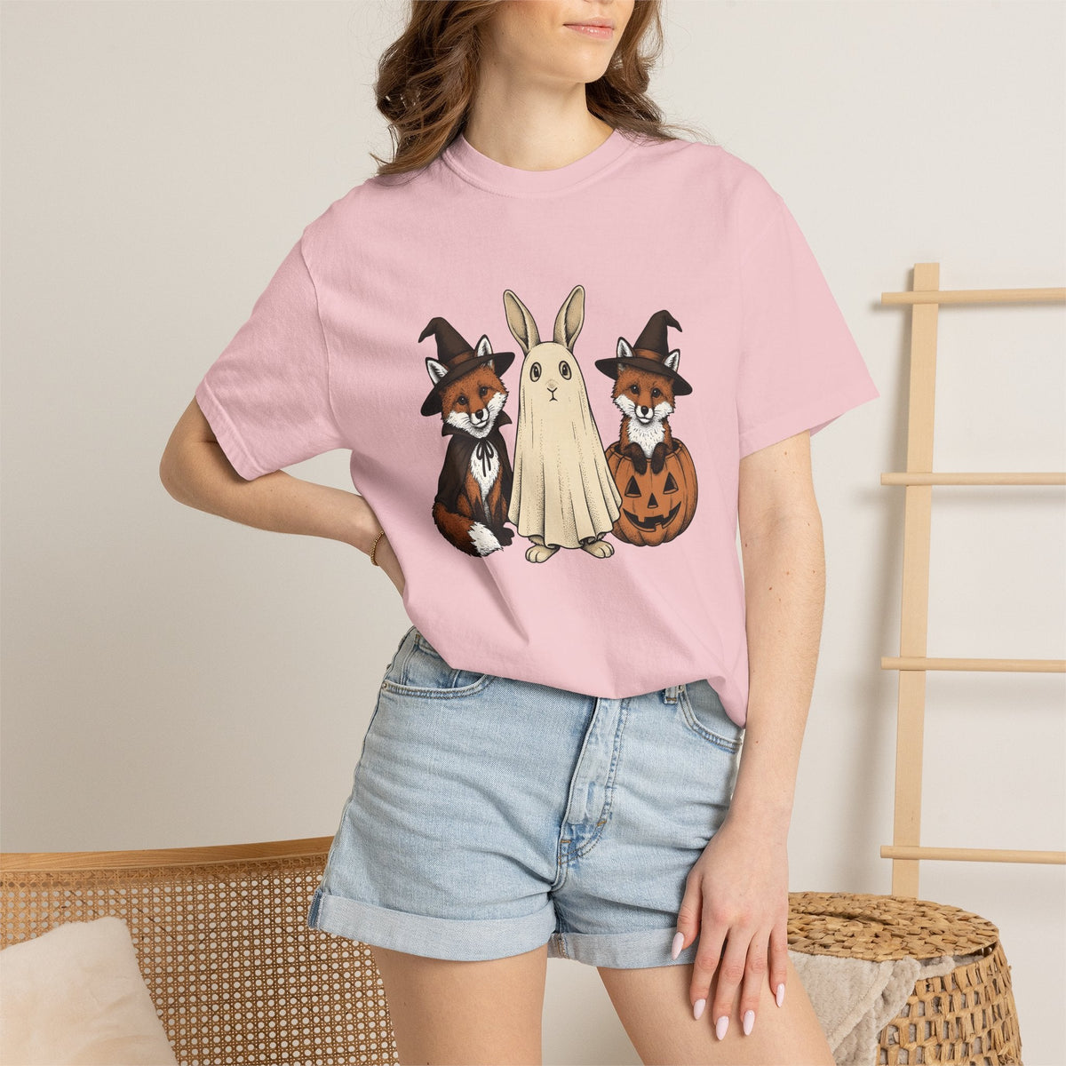 Autumn Animals Line Art T-Shirt – Fall Thanksgiving Harvest product image 12
