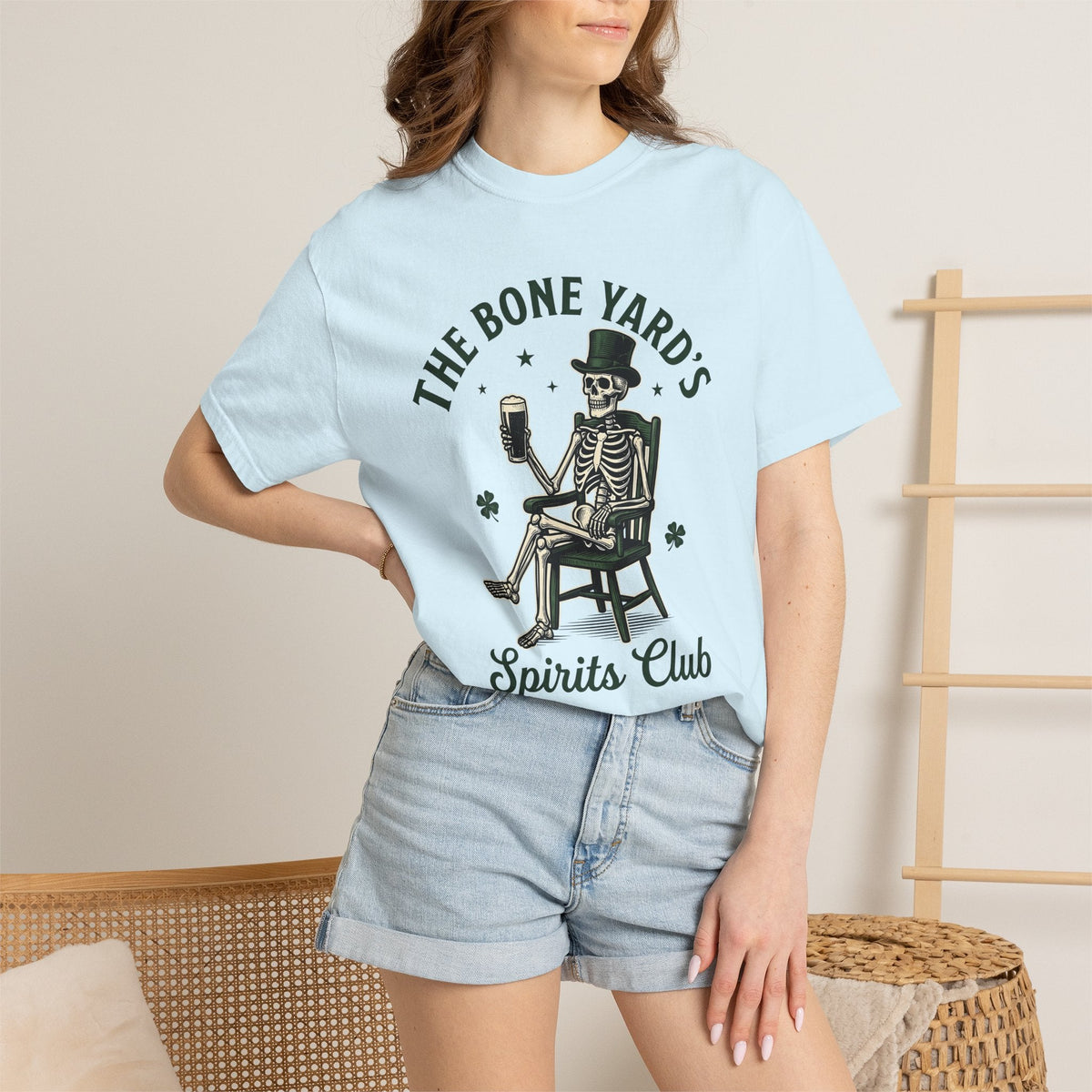 Skull Top Hat Shirt St Patrick's Day Tavern Gift Women Retro Tee Top Hat T-Shirt Irish Fan Vintage Tshirt Pub Graphic Sketch Ale Tshirt
