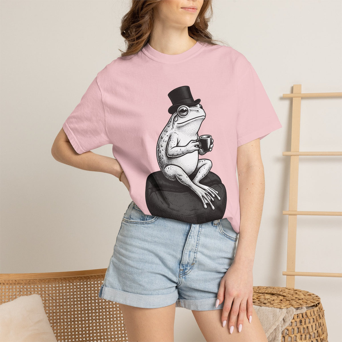 Frog Latte Cup Shirt Coffee Creature Unisex Gift Antique Tee Mug T-Shirt Coffee