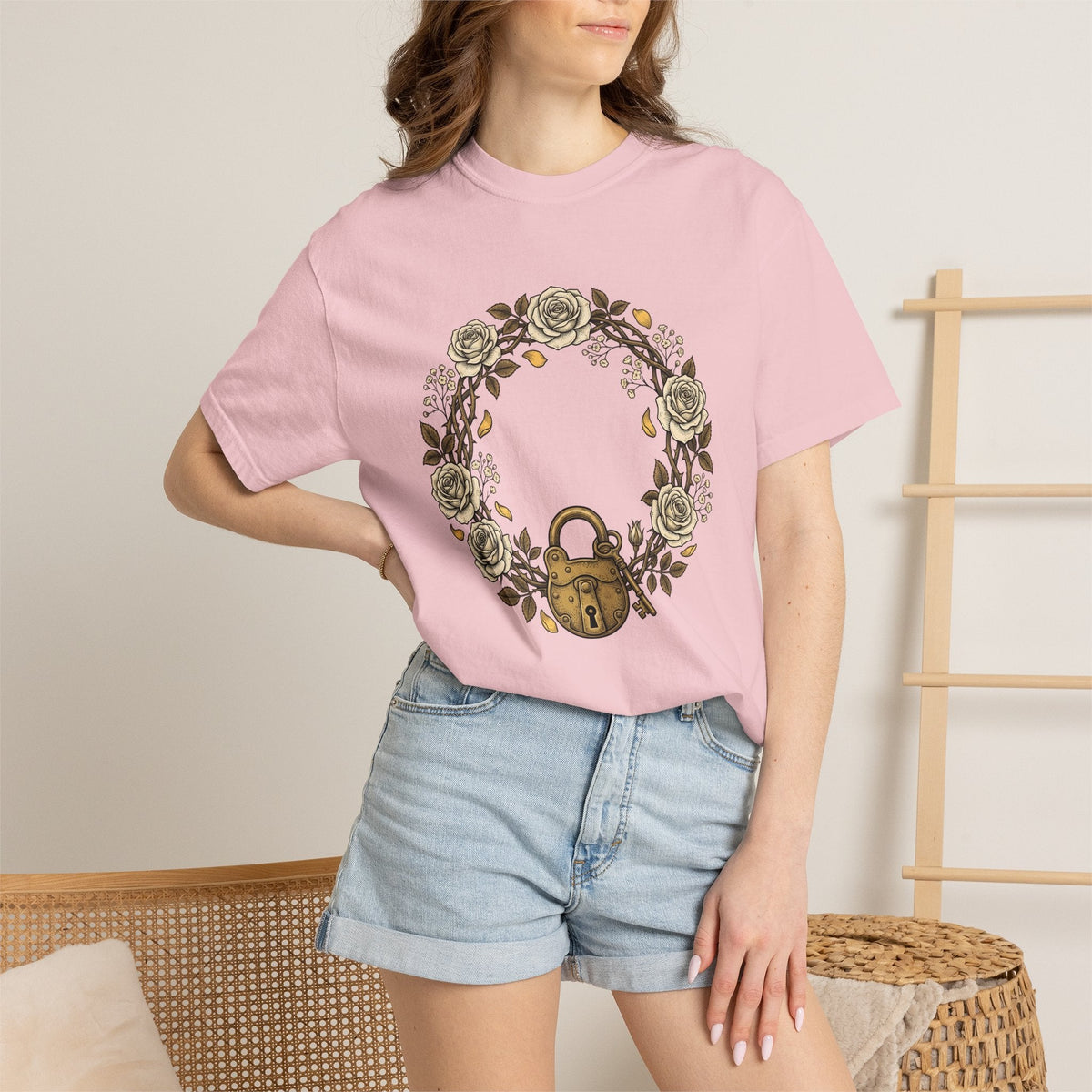 Flower Ring Shirt Holiday Bouquet Unisex Gift Retro Tee Floral T-Shirt Vacation