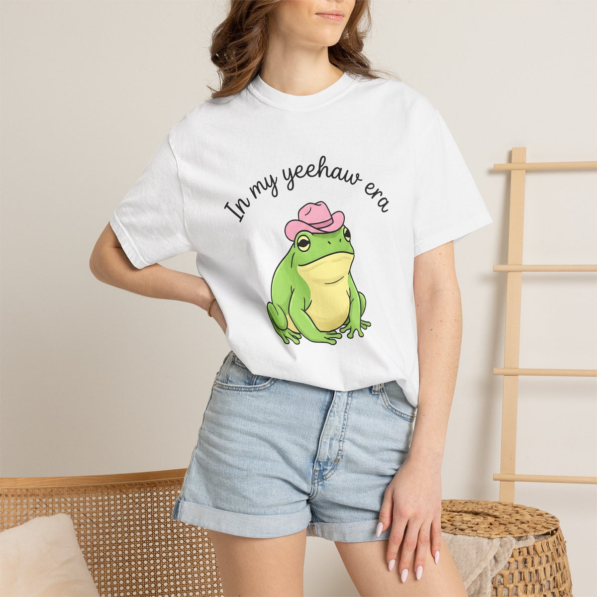 Frog Cowboy Hat Shirt Funny Wildlife Unisex Gift Caricature Tee Toad T-Shirt