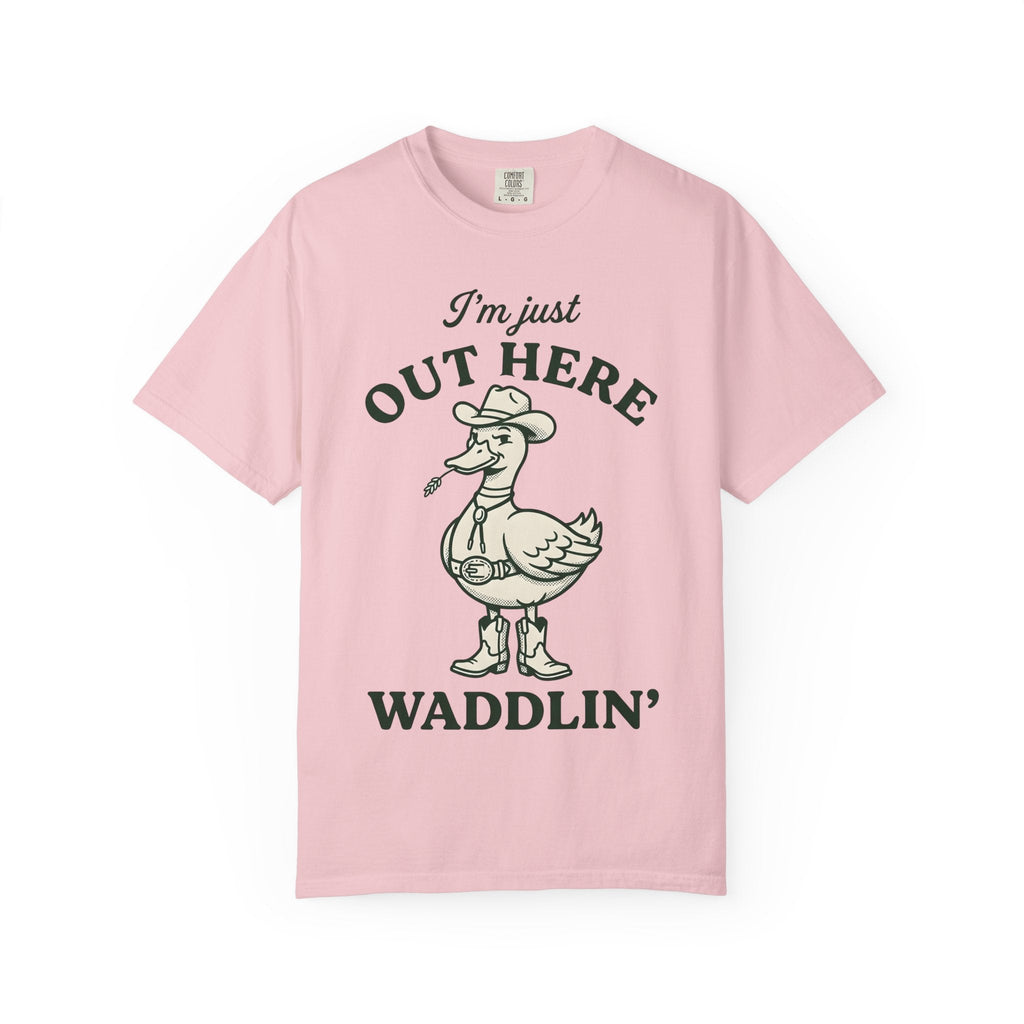 Western Duck Shirt Funny Wildlife Gift Women Comic Tee Duck T-Shirt Humor Fan Cartoon Tshirt Wildlife Graphic Retro Western Hat Tshirt