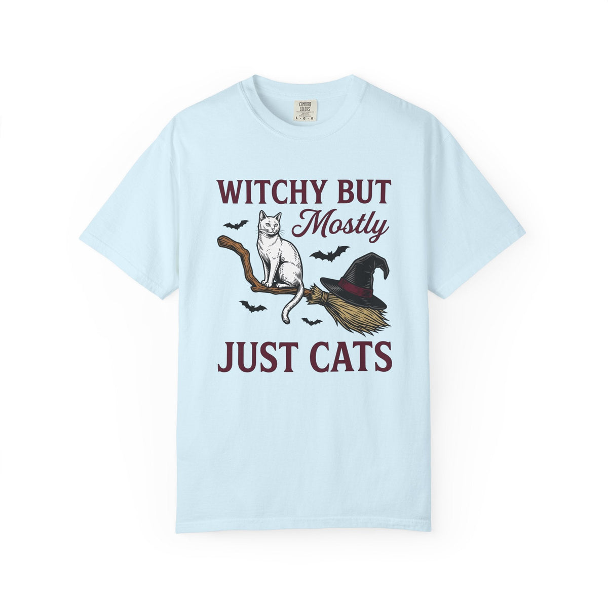 Cat Broom Shirt Cat Halloween Gift Women Vintage Tee Sweeper T-Shirt Cat Fan Retro Tshirt Spooky Graphic Hand Drawn Witch Hat Tshirt