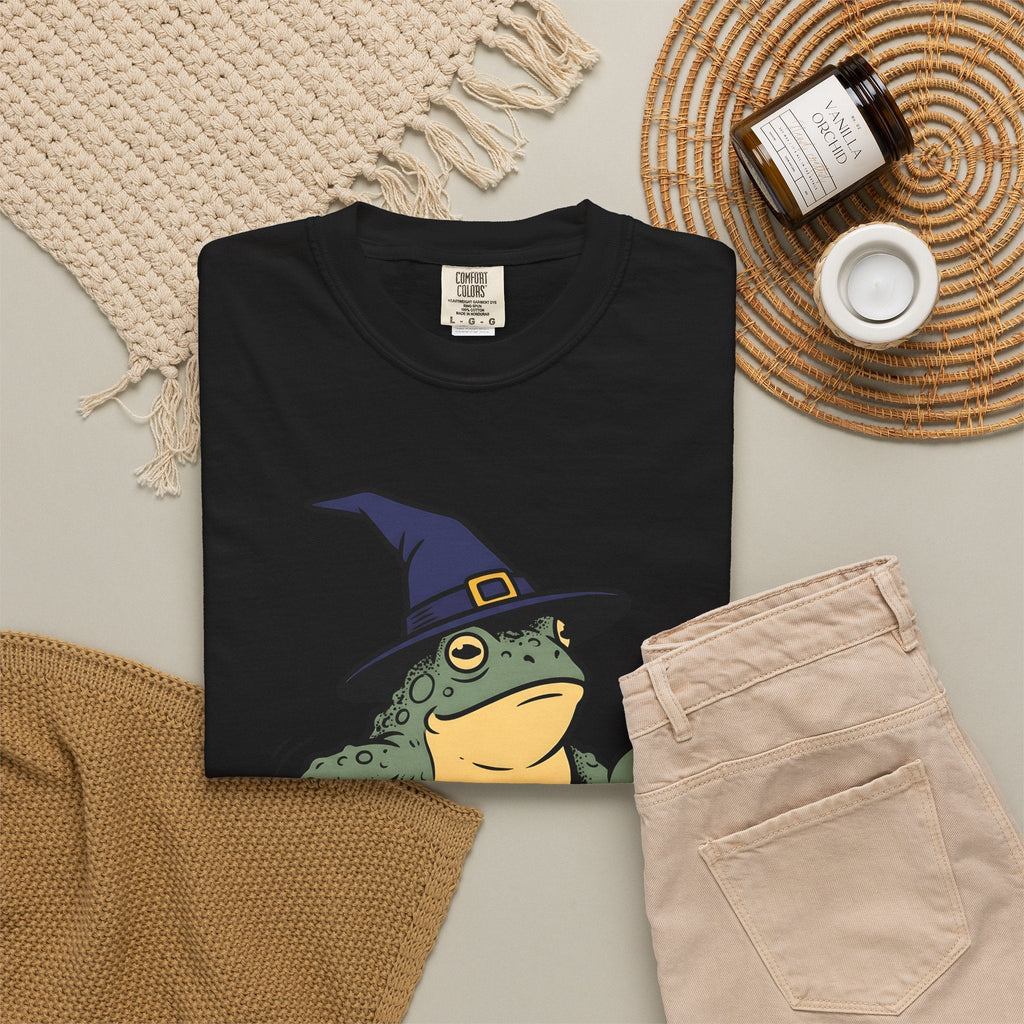 Amphibian Witch Hat Shirt Halloween Pet Unisex Gift Illustration Tee Toadstool