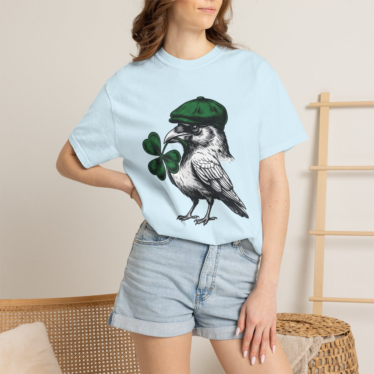 Raven Clover Shirt St Patrick's Day Celtic Gift Women Retro Tee Clover T-Shirt Shamrock Fan Vintage Tshirt Celtic Graphic Sketch Newsboy Hat