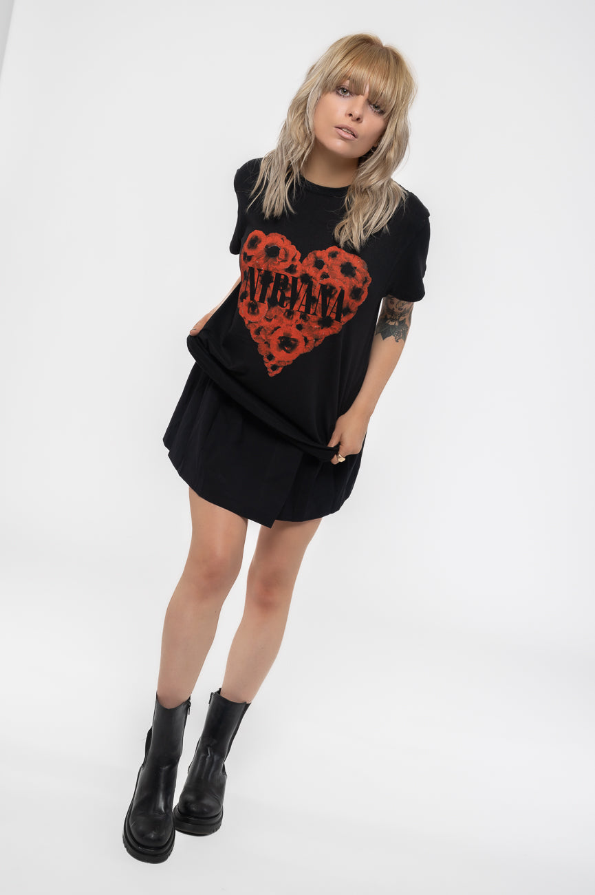 Nirvana Poppy Heart T Shirt product image 4
